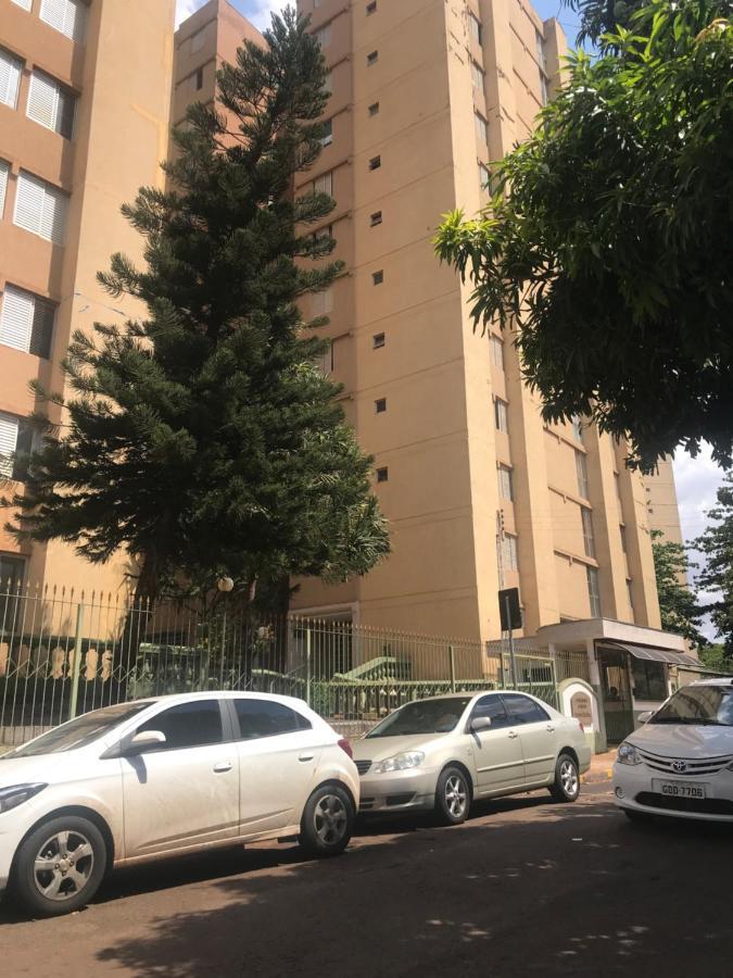 Апартаменти Edificio Diamante , Proximo Faculdade Barao De Maua Рібейран-Прету Екстер'єр фото